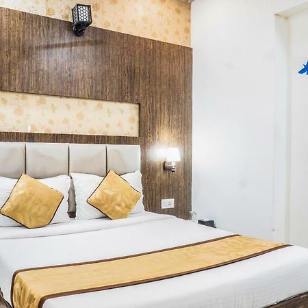 Hotel Oyster Mumbai Exterior photo