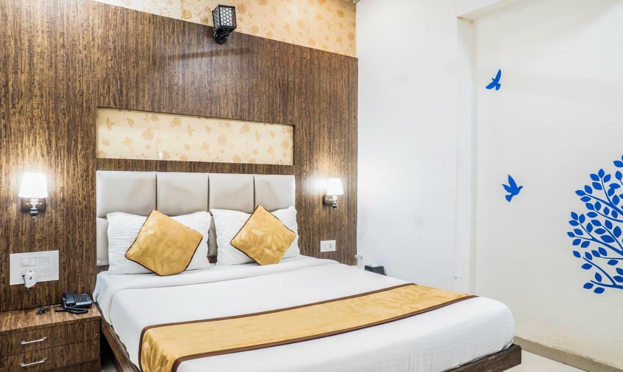 Hotel Oyster Mumbai Exterior photo