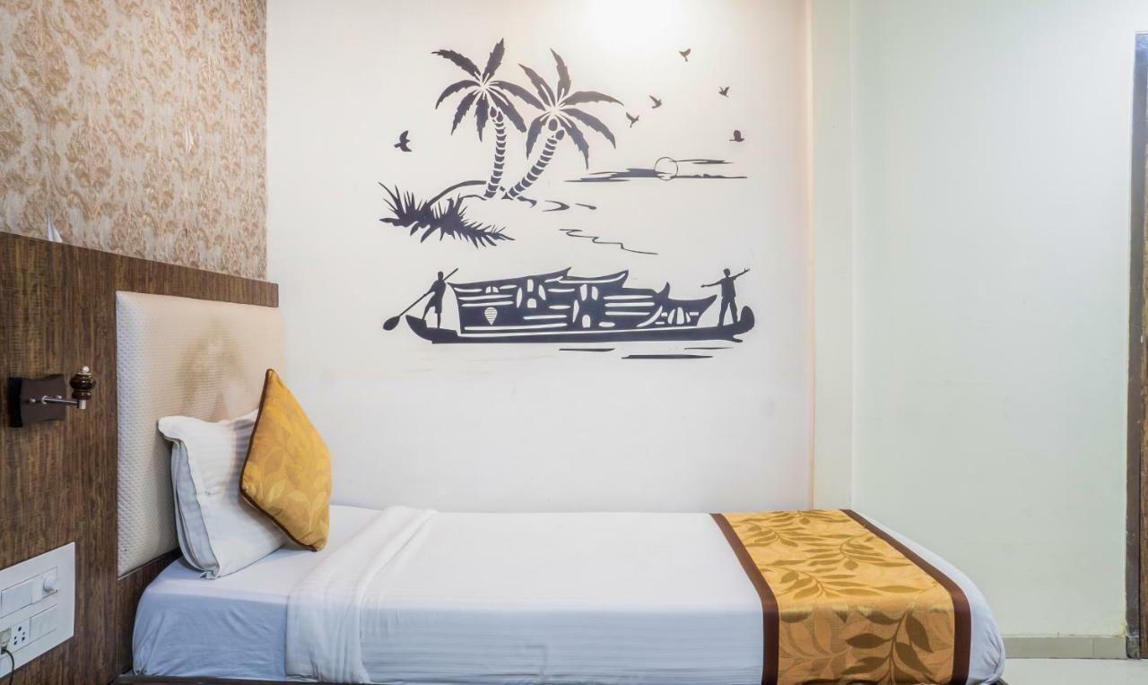 Hotel Oyster Mumbai Exterior photo